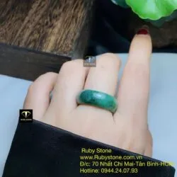 Nhẫn ngọc Cẩm thạch dầu lý - Ảnh 2