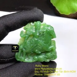 Mặt dây chuyền Quan Công Ngọc bích, KT 44mm - Hình ảnh 4