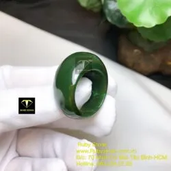 Nhẫn yên ngựa Ngọc bích Canada xanh đậm Nhẫn yên ngựa Ngọc bích Canada xanh đậm