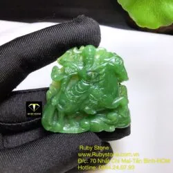 Mặt dây chuyền Quan Công Ngọc bích, KT 44mm