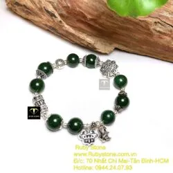 Vòng tay ngọc bích Canada mix charm bạc - Ảnh 3