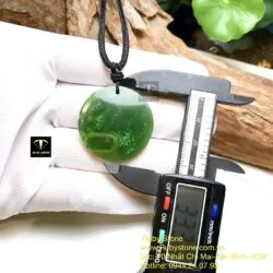Mặt dây vô sự bài tròn Ngọc bích, KT 32mm - Hình ảnh 2