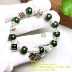Vòng ngọc bích Canada mix charm bạc
