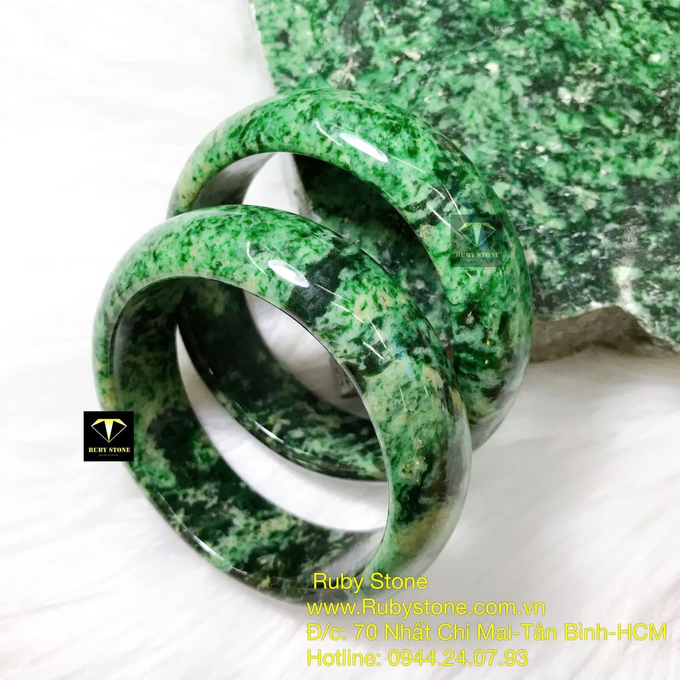 Vòng ngọc cẩm thạch sơn thuỷ A Vòng ngọc cẩm thạch sơn thuỷ A