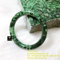 Vòng ngọc cẩm thạch sơn thuỷ bản tròn Vòng ngọc cẩm thạch sơn thuỷ bản tròn
