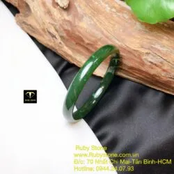 Vòng tay Ngọc bích bo tròn bản 7mm, ni tay 53mm
