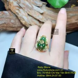 Nhẫn tỳ hưu Ngọc bích Canada, vàng 18k - Ảnh 2