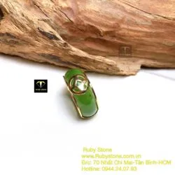 Nhẫn ngọc bích Canada bản 8 ly, vàng 18k - Ảnh 6