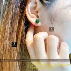 Khuyên tai trái châu ngọc bích xanh đậm 8 ly, vàng 18k