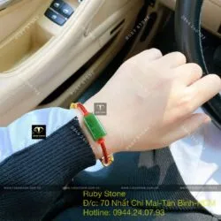 Vòng tay Lu thống Ngọc bích vuông xanh lá