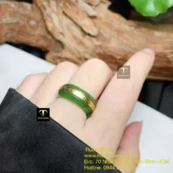 Nhẫn ngọc bích xanh lá VIP 9 ly, vàng 10k