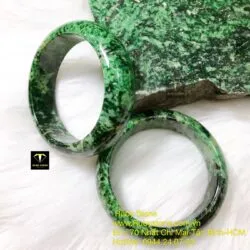 Vòng ngọc cẩm thạch sơn thuỷ A Vòng ngọc cẩm thạch sơn thuỷ A