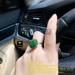 Nhẫn bạc hoa mẫu đơn Ngọc bích Canada