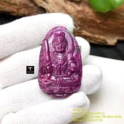 Bất động minh vương - Phật bản mệnh Ruby Nam Phi, tuổi Dậu