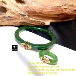 Vòng ngọc bích xanh đậm bọc vàng 10k, bản vuông 6mm - Ảnh 2