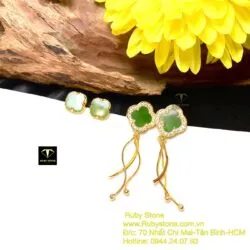 Khuyên tai cỏ bốn cánh Ngọc bích Canada, vàng 18k - Hình ảnh 7