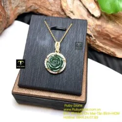 Mặt dây chuyền hoa mẫu đơn Ngọc bích, vàng 18k - Ảnh 5