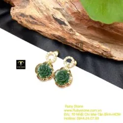 Khuyên tai hoa mẫu đơn Ngọc bích, vàng 18k
