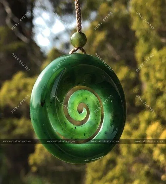 Biểu tượng KORU của người MAORI