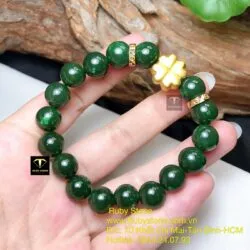 Vòng chuỗi Ngọc bích xanh đậm, mix charm vàng - Ảnh 2