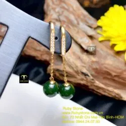 Khuyên tai trái châu Ngọc bích dáng dài, vàng 18k