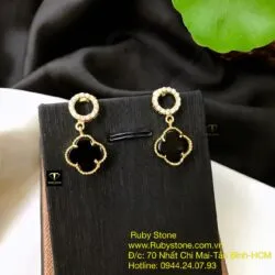 Khuyên tai cỏ bốn cánh ngọc Mực Dục, vàng 18k