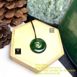 Mặt dây chuyền ngọc bích Koru Maori, kích thước 30mm - Ảnh 2