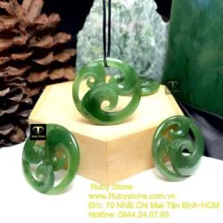 Mặt dây chuyền ngọc bích Maori Koru, kích thước 38mm - Ảnh 3