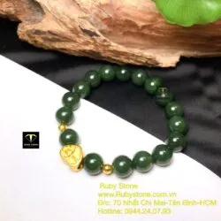 Vòng Ngọc bích xanh đậm 10 ly, mix charm Trái tim vàng 24k - Hình ảnh 3