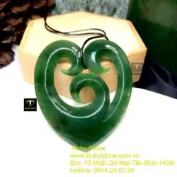 Mặt dây chuyền trái tim ngọc bích Maori kiểu Koru mix, kích thước 71mm - Ảnh 4