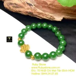 Vòng ngọc bích xanh lá 9 ly, mix charm Đồng tâm kết vàng 24k - Hình ảnh 2