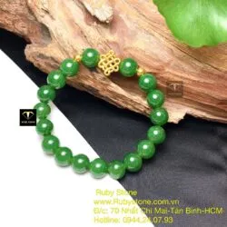 Vòng ngọc bích xanh lá 9 ly, mix charm Đồng tâm kết vàng 24k - Hình ảnh 5