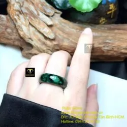 Nhẫn ngọc cẩm thạch xanh đen, bản 8 ly - Ảnh 4