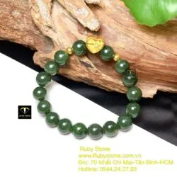 Vòng Ngọc bích xanh đậm 10 ly, mix charm Trái tim vàng 24k - Hình ảnh 4