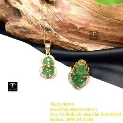 Bộ sản phẩm nhẫn và mặt dây Tỳ hưu ngọc bích, vàng 18k