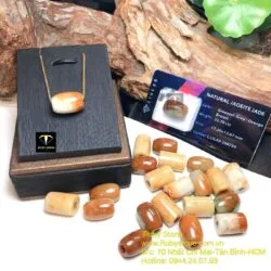 Lu thống ngọc Cẩm thạch huyết