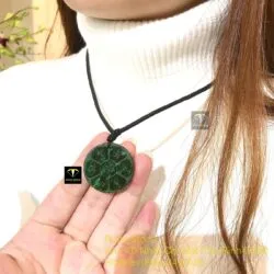 Mặt dây chuyền Lục Tự Đại Minh Chân Ngôn ngọc bích, mặt sau khắc chữ “Om”, KT 30mm - Ảnh 8