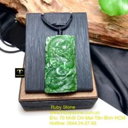 Mặt dây chuyền ngọc bích Canada chạm Rồng, kích thước 48mm - Hình ảnh 5