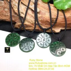 Mặt dây chuyền Lục Tự Đại Minh Chân Ngôn ngọc bích, mặt sau khắc chữ “Om”, KT 30mm - Ảnh 4
