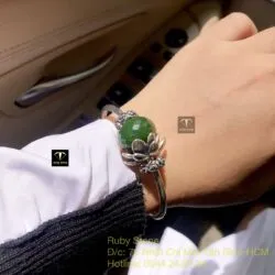 Bộ sản phẩm vòng và nhẫn charm Ngọc bích mài giác - Ảnh 5