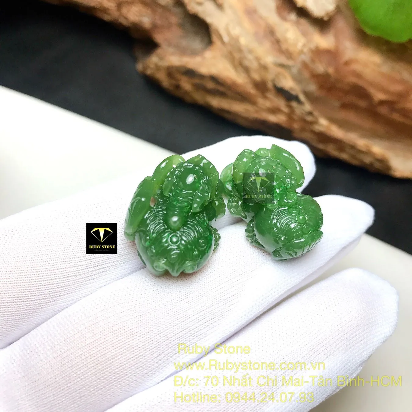 Tỳ hưu ngọc bích Canada xanh lá chạm trổ tinh xảo Tỳ hưu ngọc bích Canada xanh lá chạm trổ tinh xảo