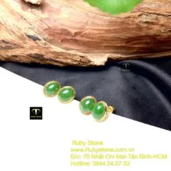 Khuyên tai Oval ngọc bích xanh lá, vàng 18k - Hình ảnh 5