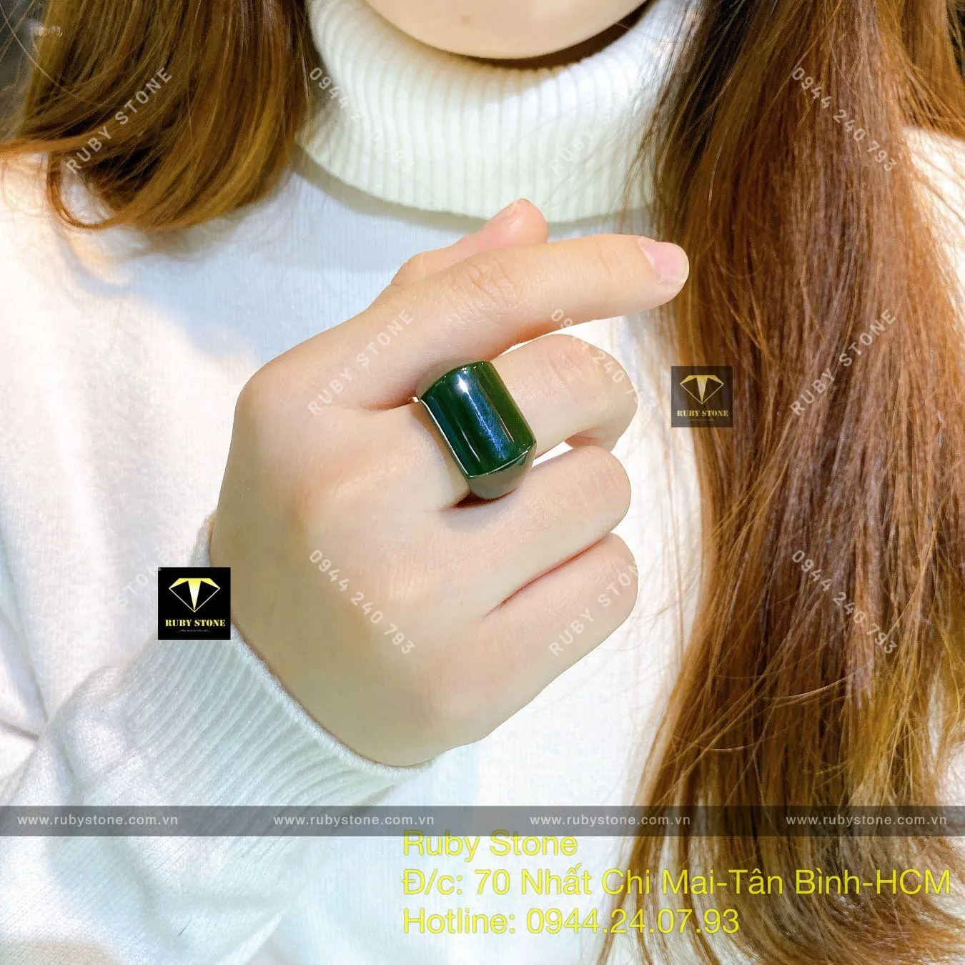 Nhẫn yên ngựa ngọc bích Canada xanh đậm bông lý Nhẫn yên ngựa ngọc bích Canada xanh đậm bông lý