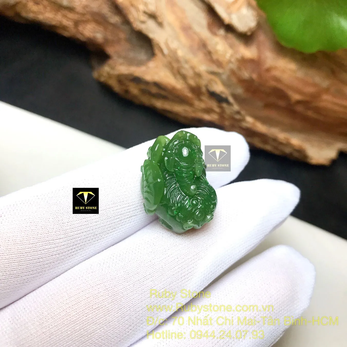 Tỳ hưu ngọc bích Canada xanh lá chạm trổ tinh xảo Tỳ hưu ngọc bích Canada xanh lá chạm trổ tinh xảo - Ảnh 2