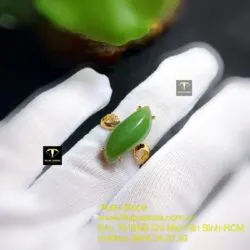 Nhẫn hạt dưa Ngọc bích Canada xanh lá, vàng 18k - Hình ảnh 5