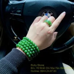 Chuỗi 108 hạt ngọc bích Canada và nhẫn 9 ly