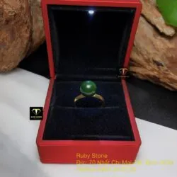 Nhẫn trái châu Ngọc bích đai trơn, vàng 18k - Hình ảnh 5