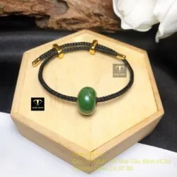 Vòng tay charm ngọc bích xanh lá mài trơn - Hình ảnh 2