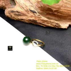Nhẫn trái châu Ngọc bích xanh đậm, vàng 18k - Ảnh 3