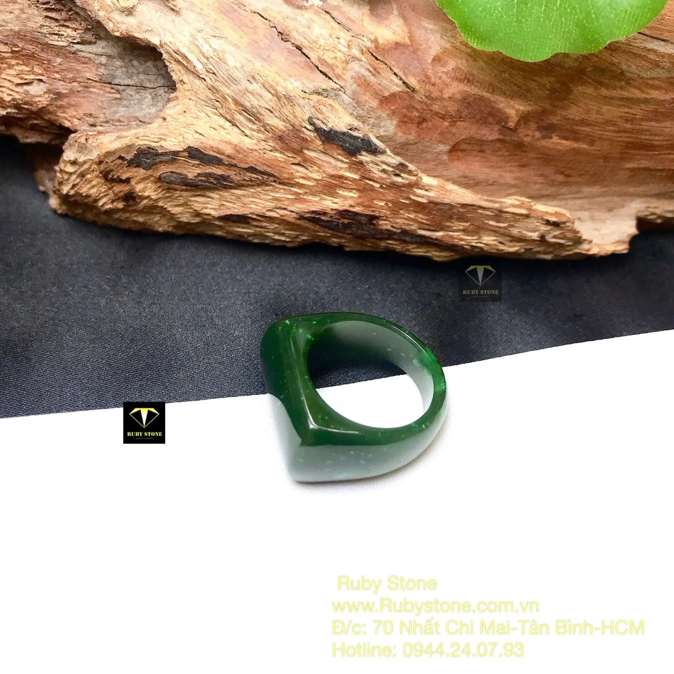 Nhẫn yên ngựa ngọc bích Canada xanh đậm bông lý Nhẫn yên ngựa ngọc bích Canada xanh đậm bông lý - Ảnh 4